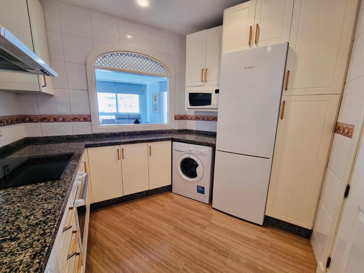 Appartement G&G Isla Marina Puerto à Benalmádena Extérieur photo